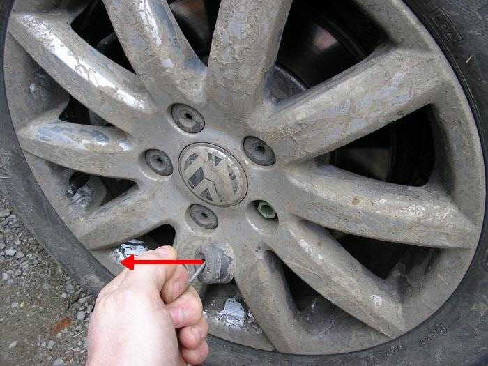 Как поставить колпаки на колёса? типы крепления колпаков. как предотвратить и защитить от снятия колесные колпаки