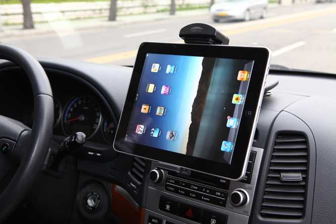 Как выбрать, подключить и использовать планшет вместо навигатора в автомобиле