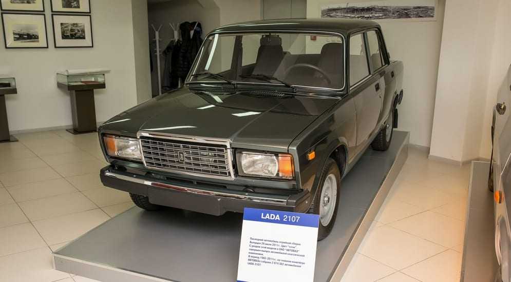 Российский крошечный электромобиль размером с «оку» оказался машиной не для простых россиян - cnews