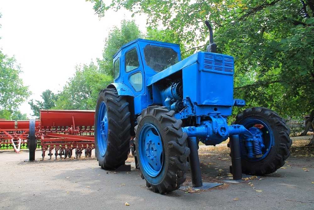 Технические характеристики легендарного трактора дт-54 и его модификаций