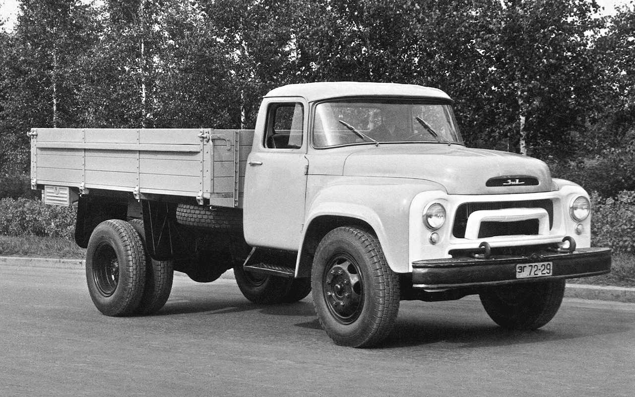 Зил-130: вспоминаем жизненный путь легендарного грузовика