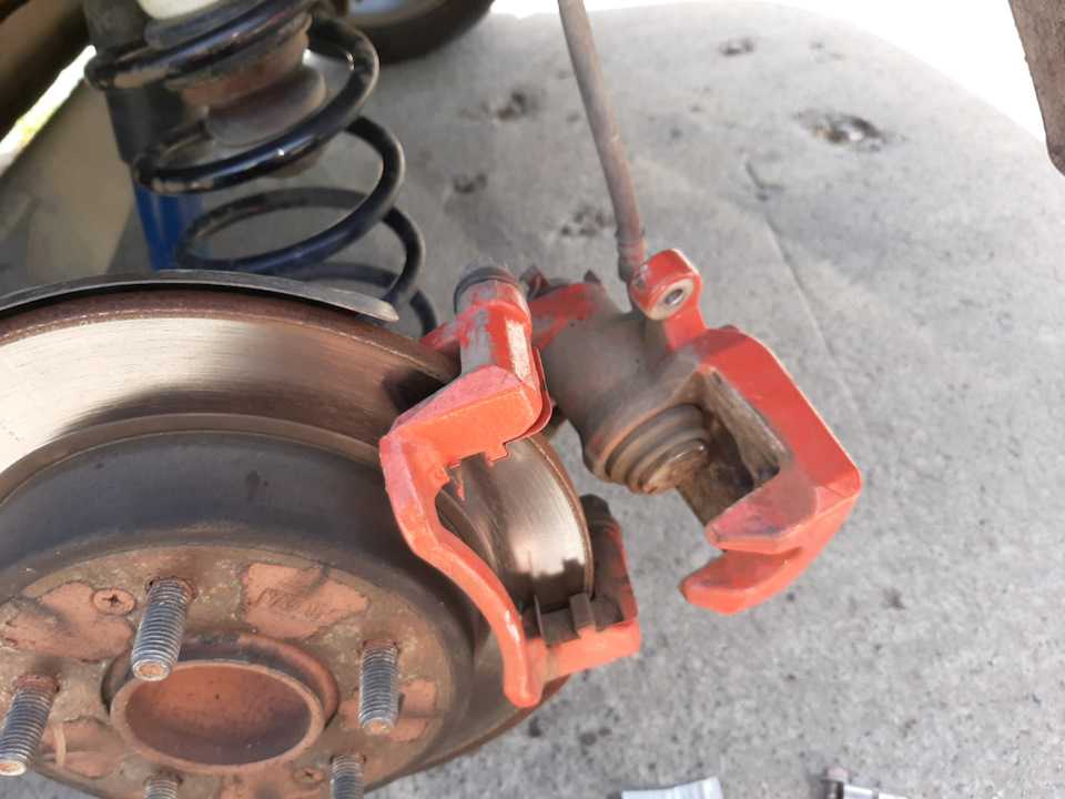 Kia forte | koup с 2010, ремонт задних тормозов инструкция онлайн